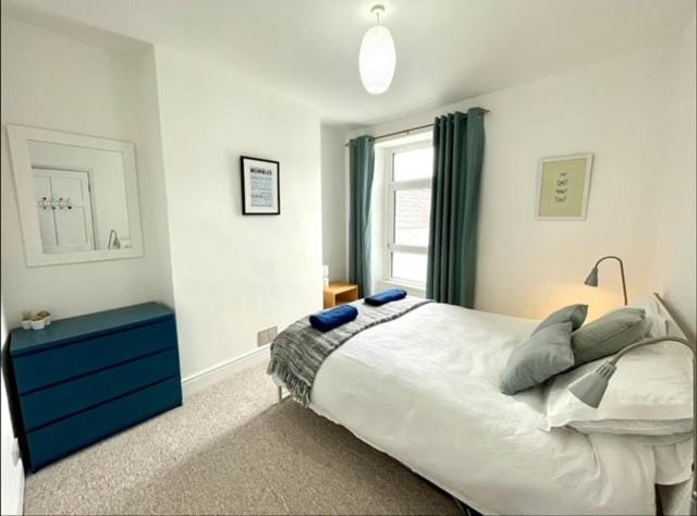 *Family Home In Mumbles. Close To The Beach* Esterno foto